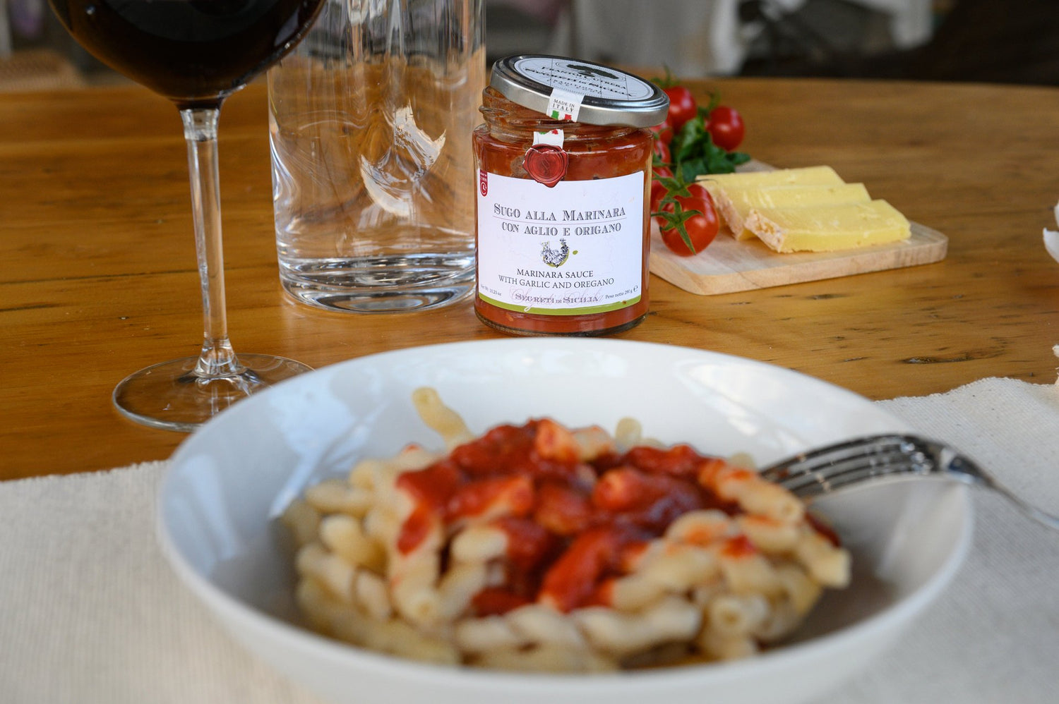 Sugo alla marinara con aglio e origano - Segreti di Sicilia